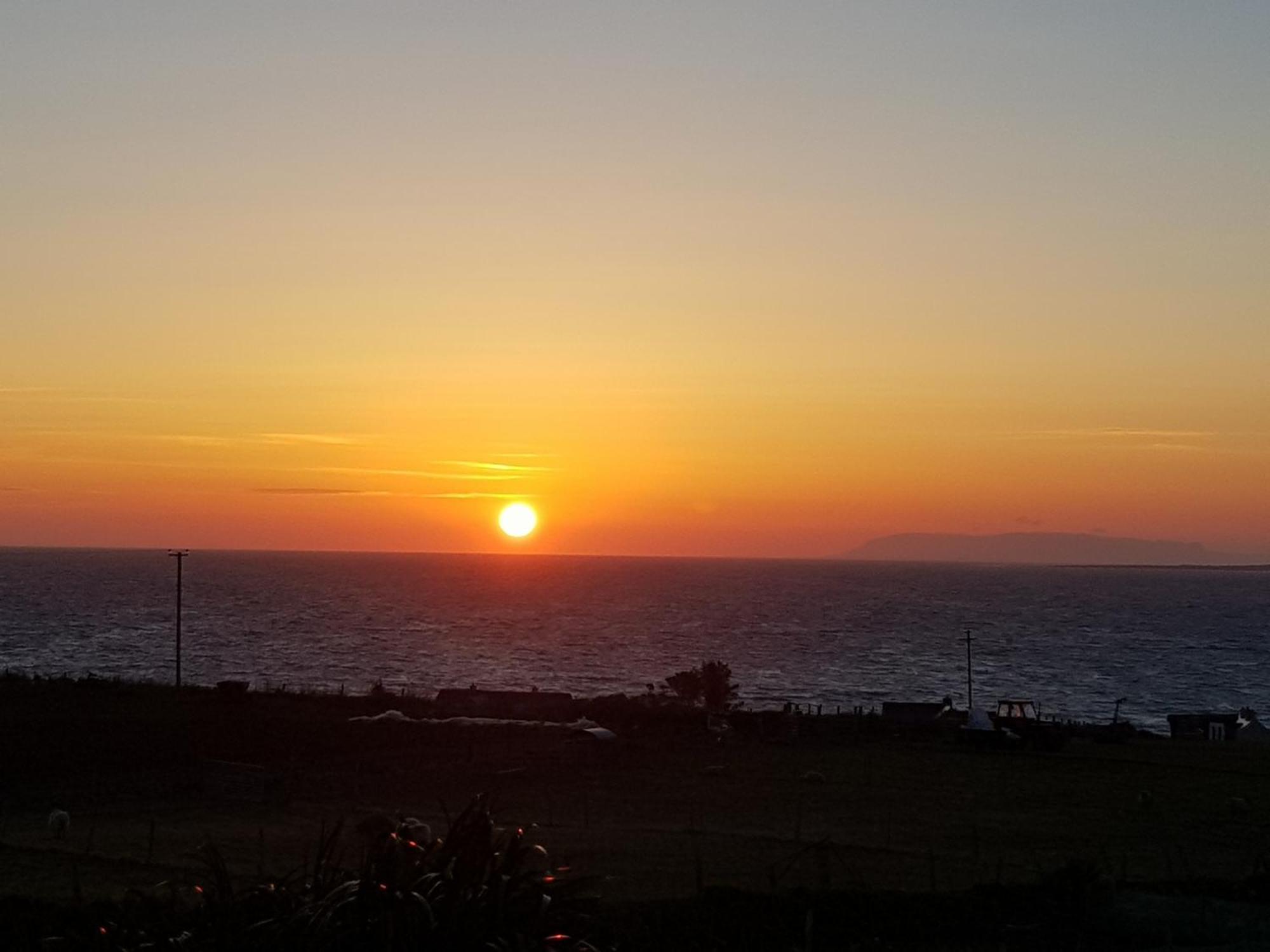 Sunrise View Bed & Breakfast Castlemagee Exterior photo